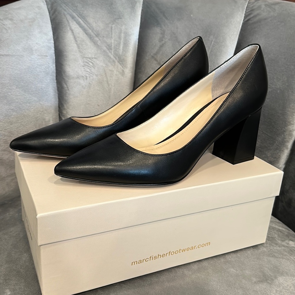 Marc Fisher black leather heel